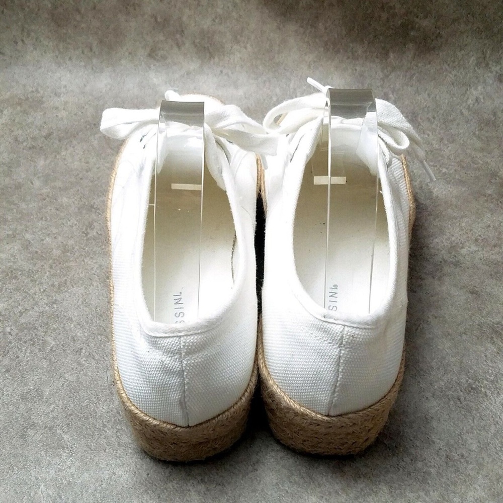 NEW NWOT Massini Canvas Sneaker w/Espadrille Platform.  Off White. Size 10. - Picture 4 of 5
